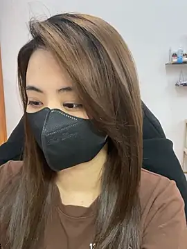 Lunamoon68 online show from 04-16-26, 04:02
