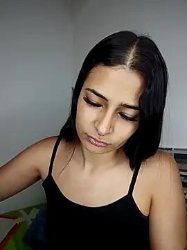 Snapshot of DARKJOLIE7 chatting on 04-03-26, 07:23 DARKJOLIE7 online show from 04-03-26, 07:23