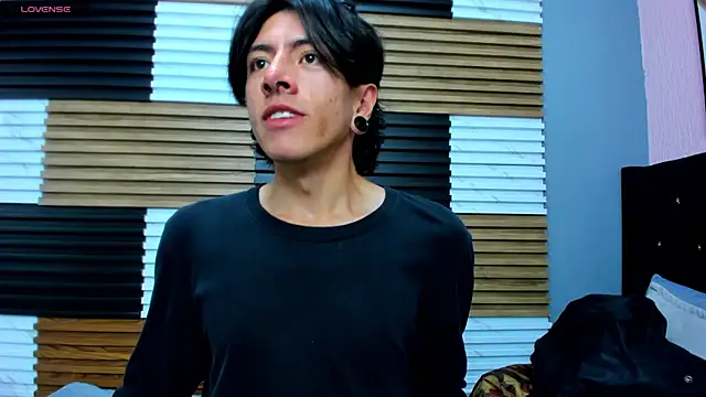 LiamShelby online show from 01-06-26, 03:10