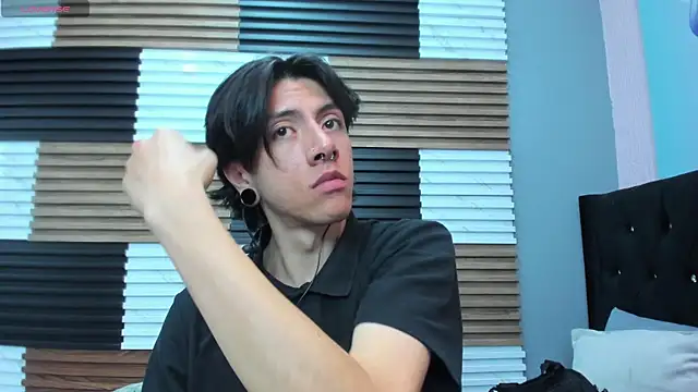 LiamShelby online show from 01-18-26, 03:10