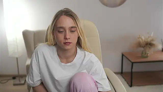 SharleneTaymon online show from 11-27-25, 09:00