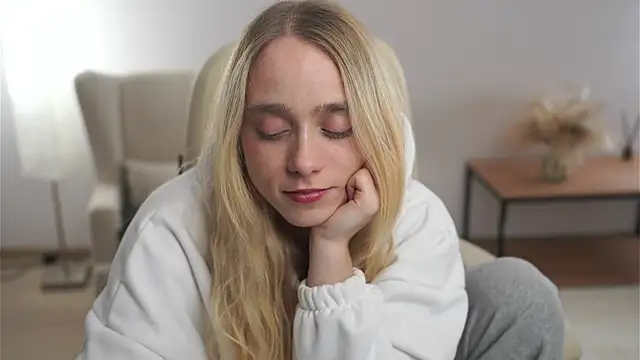 SharleneTaymon online show from 11-28-25, 07:55