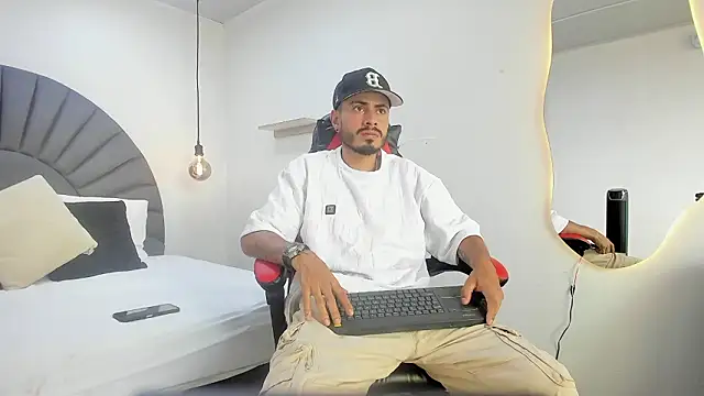 MatthewCullen online show from 02-08-26, 07:50