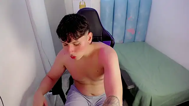 Snapshot of d_moneyy_ chatting on 12-05-25, 08:27 d moneyy online show from 12-05-25, 08:27