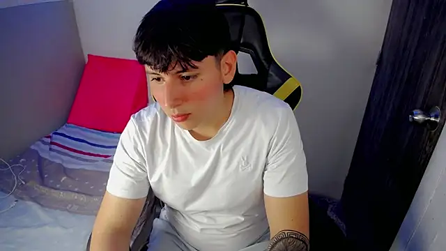 d moneyy  online show from 02-22-26, 03:18