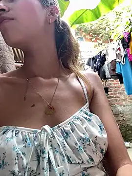 Vanneskk online show from 03-08-26, 05:28