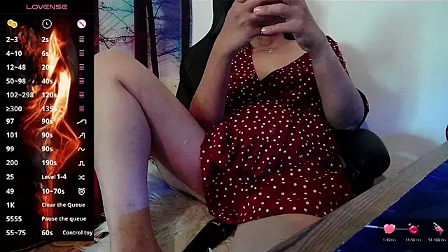 Snapshot of Whisperingfire chatting on 05-27-26, 01:52 Whisperingfire online show from 05-27-26, 01:52