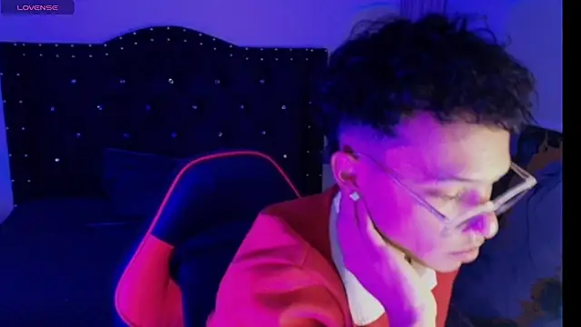 thian blakee online show from 12-01-25, 03:55