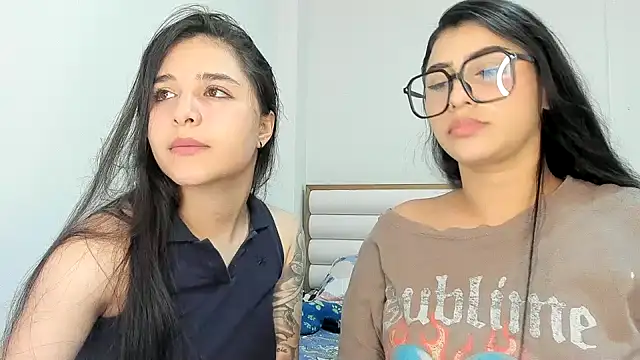 ROUS SWEET  online show from 04-02-26, 03:37