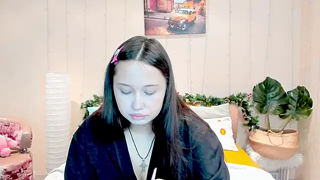 Carolina-sky online show from 12-14-25, 01:00