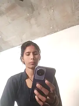 SassyDiy online show from 03-22-26, 03:32