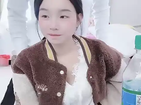 Snapshot of molihua_7788 chatting on 11-28-25, 06:16 molihua 7788 online show from 11-28-25, 06:16