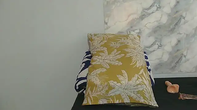 Snapshot of SexyZuluBarbie chatting on 06-02-26, 10:39 SexyZuluBarbie online show from 06-02-26, 10:39