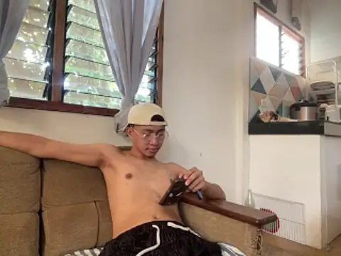 asiantwink0000 online show from 02-10-26, 02:37