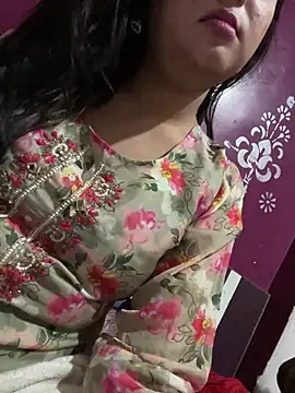 Collage girl01 online show from 12-01-25, 09:47