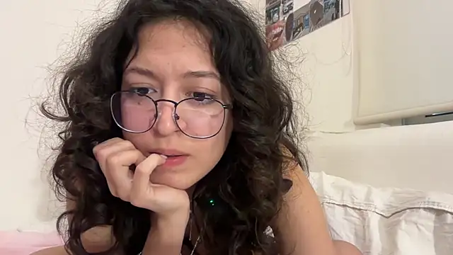 Alicatcua  online show from 03-02-26, 03:09