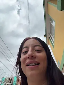 Mia fiire online show from 04-10-26, 07:07