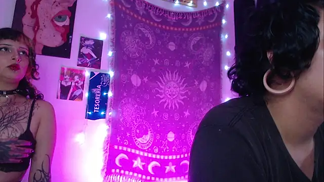 Snapshot of 6mey6mey6 chatting on 12-03-25, 03:36 6mey6mey6 online show from 12-03-25, 03:36