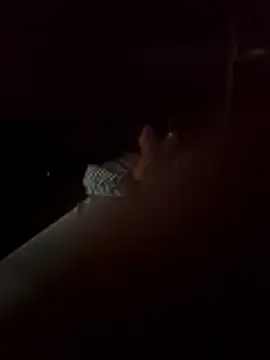 Snapshot of Gitara95 chatting on 12-05-25, 06:44 Gitara95 online show from 12-05-25, 06:44