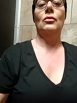 Mona The MILF online show from 07-01-26, 06:15