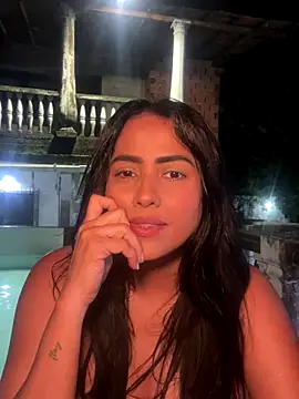 Snapshot of GhewnMilf chatting on 12-04-25, 01:48 GhewnMilf online show from 12-04-25, 01:48