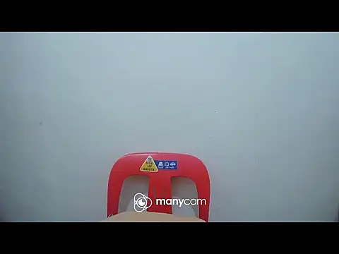 Snapshot of xxdreamgirl69 chatting on 01-08-26, 09:50 xxdreamgirl69 online show from 01-08-26, 09:50