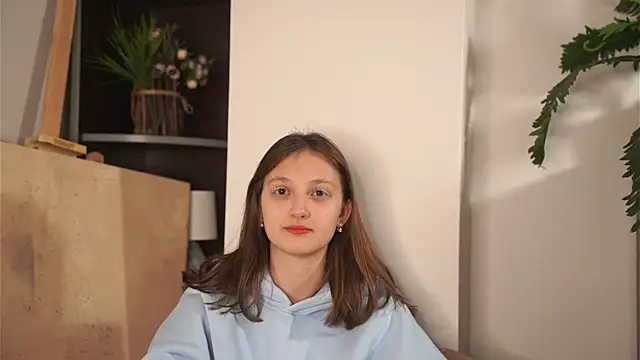 Snapshot of CatherinAdank chatting on 12-02-25, 04:18 CatherinAdank online show from 12-02-25, 04:18