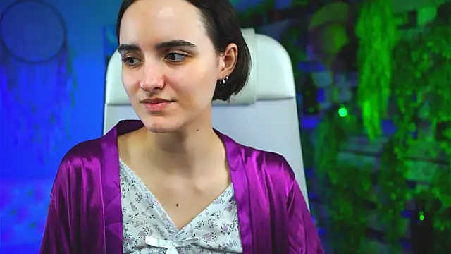 KateWillows online show from 03-17-26, 04:50