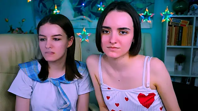 KateWillows online show from 04-11-26, 07:45