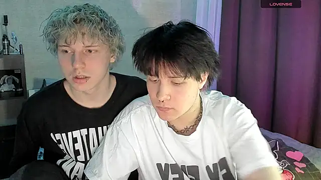 miya meow miku online show from 12-19-25, 05:20