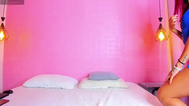 AlexandraMiller online show from 01-14-26, 12:55