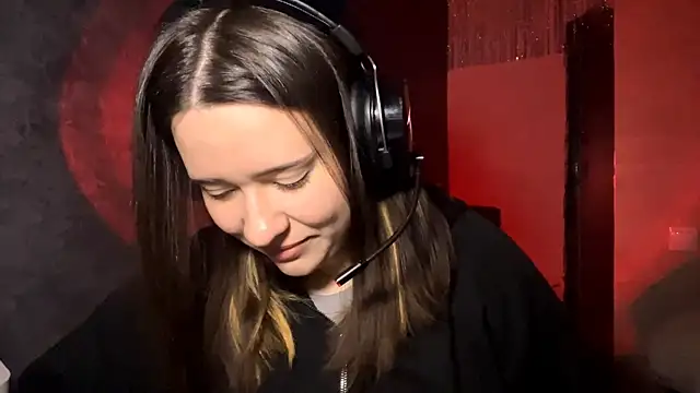 AngeliqueSulima online show from 01-08-26, 02:08