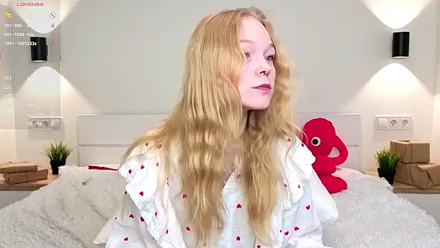 GhisllaineWestler online show from 02-17-26, 05:15