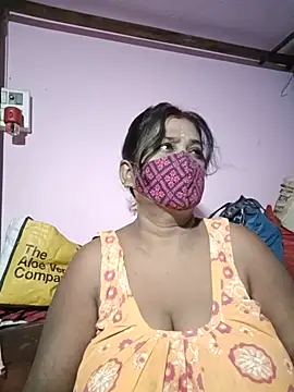 Snapshot of me-pari-hu chatting on 06-25-26, 06:34 me-pari-hu online show from 06-25-26, 06:34
