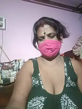 Snapshot of me-pari-hu chatting on 07-15-26, 06:13 me-pari-hu online show from 07-15-26, 06:13