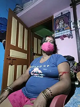 Snapshot of me-pari-hu chatting on 07-20-26, 03:47 me-pari-hu online show from 07-20-26, 03:47