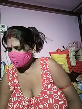 Snapshot of me-pari-hu chatting on 07-21-26, 05:48 me-pari-hu online show from 07-21-26, 05:48