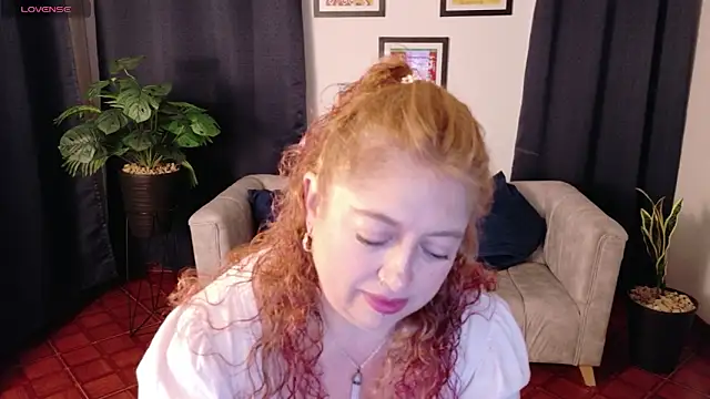 MilfArlet online show from 01-14-26, 01:28