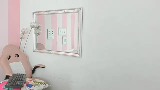 Amaia Monroe online show from 02-10-26, 04:16