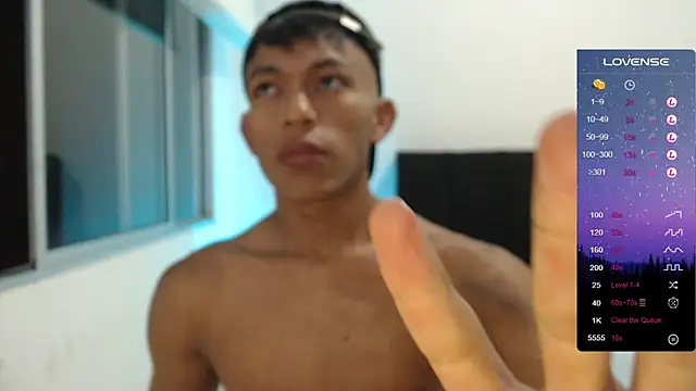 santinaughty online show from 12-03-25, 12:07