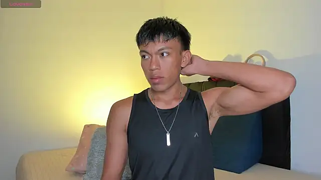 santinaughty online show from 02-19-26, 02:29