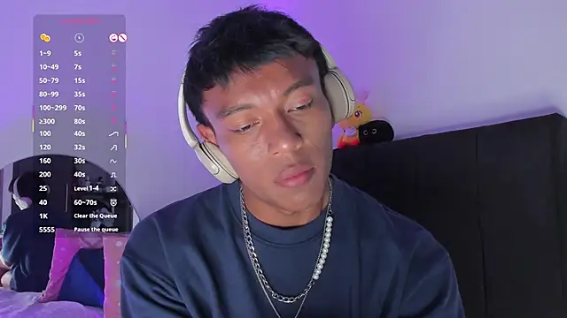 santinaughty online show from 03-03-26, 09:53