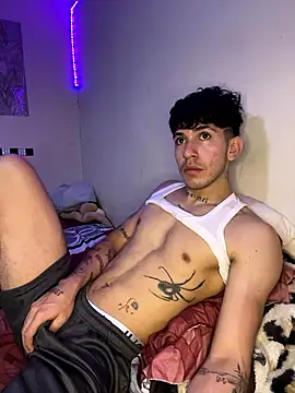 wil hot online show from 01-16-26, 03:38