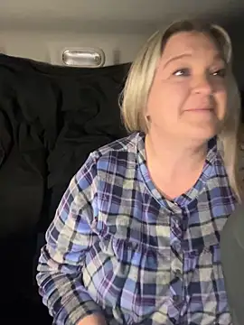 Snapshot of BustyGoddess6969 chatting on 12-03-25, 03:36 BustyGoddess6969 online show from 12-03-25, 03:36