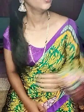 Snapshot of kannada_siri123 chatting on 05-13-26, 01:52 kannada siri123 online show from 05-13-26, 01:52