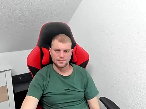 ladny92 online show from 02-15-26, 05:31