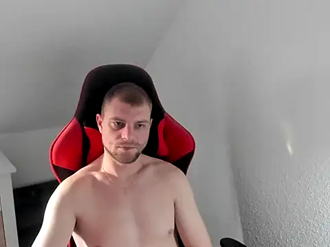 ladny92 online show from 03-08-26, 04:33