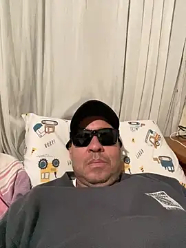 CasadoSpbr online show from 06-18-26, 01:48