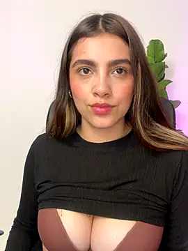 Julieta-8 online show from 12-04-25, 01:59