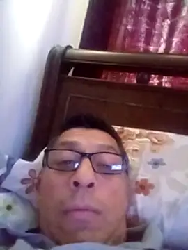 Snapshot of JRAdams23 chatting on 12-13-25, 08:36 JRAdams23 online show from 12-13-25, 08:36